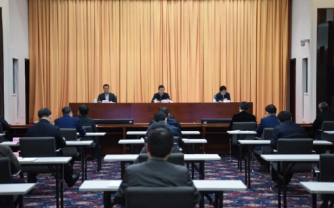 住建部：鼓励房地产开发企业参与老旧小区改造