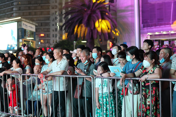 激活重庆“夜经济” 文化旅游来助阵