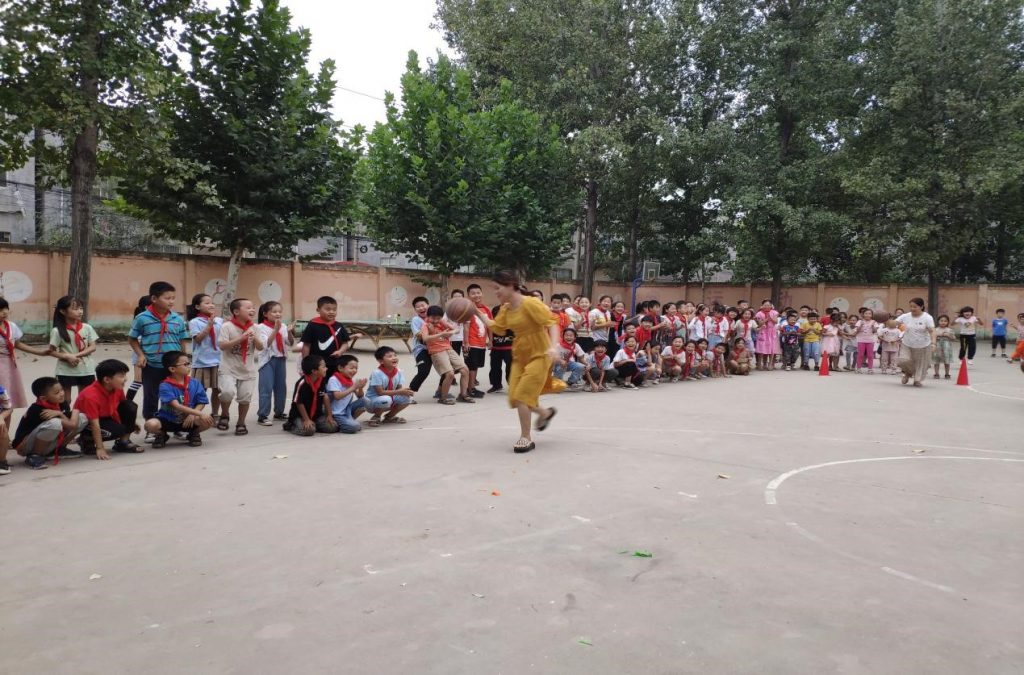 趣味教师节 展现新风采 ——保合寨小学教师节趣味活动