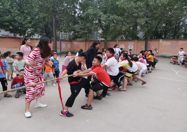 趣味教师节 展现新风采 ——保合寨小学教师节趣味活动