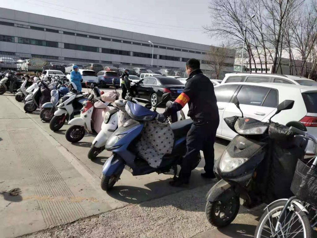 新城街道开展非机动车专项整治行动