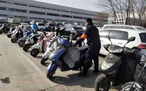 新城街道开展非机动车专项整治行动
