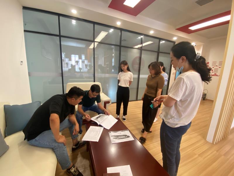 新城街道政协“委员之家”验收 打造汇聚智慧和力量的“聚言堂”