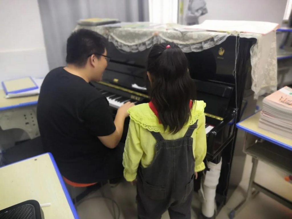 快乐社团 快乐无限——保合寨小学新学期社团招新啦！