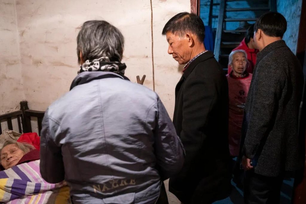 年终慰问送关怀，岁寒情深暖人心——婺源县吴芮文化研究会年终慰问活动