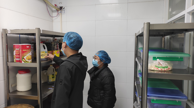 共享美好“食”光——记保合寨小学家长陪餐（三）