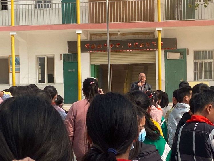“消防在我心，安全伴我行”——保合寨小学举行消防安全演练活动