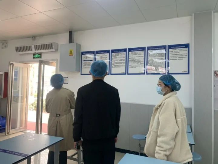 严控食堂安全，筑牢食品安全防线