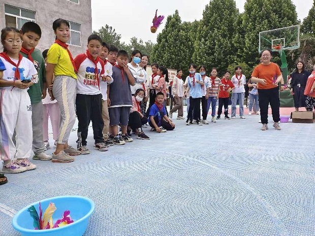 合作共赢 快乐你我——保合寨小学趣味运动会