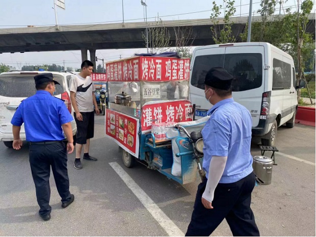 循序渐进、疏堵结合规范占道经营