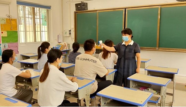 “疫情防控不放松、强化演练防未然”——保合寨小学疫情防控应急预案演练