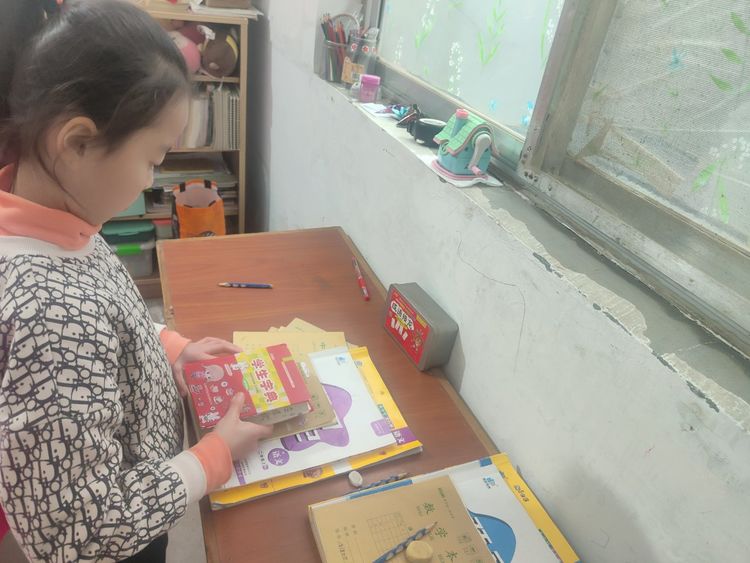 “疫”居生活，劳动光荣——保合寨小学劳动教育