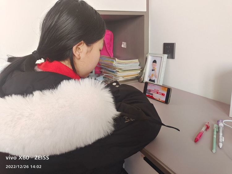 学习二十大 争做好队员——怎么成为创新型国家里的“优等生”？主题队课