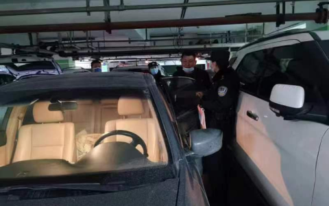 河南郑州：好民警帮助群众找到酒后失联男子
