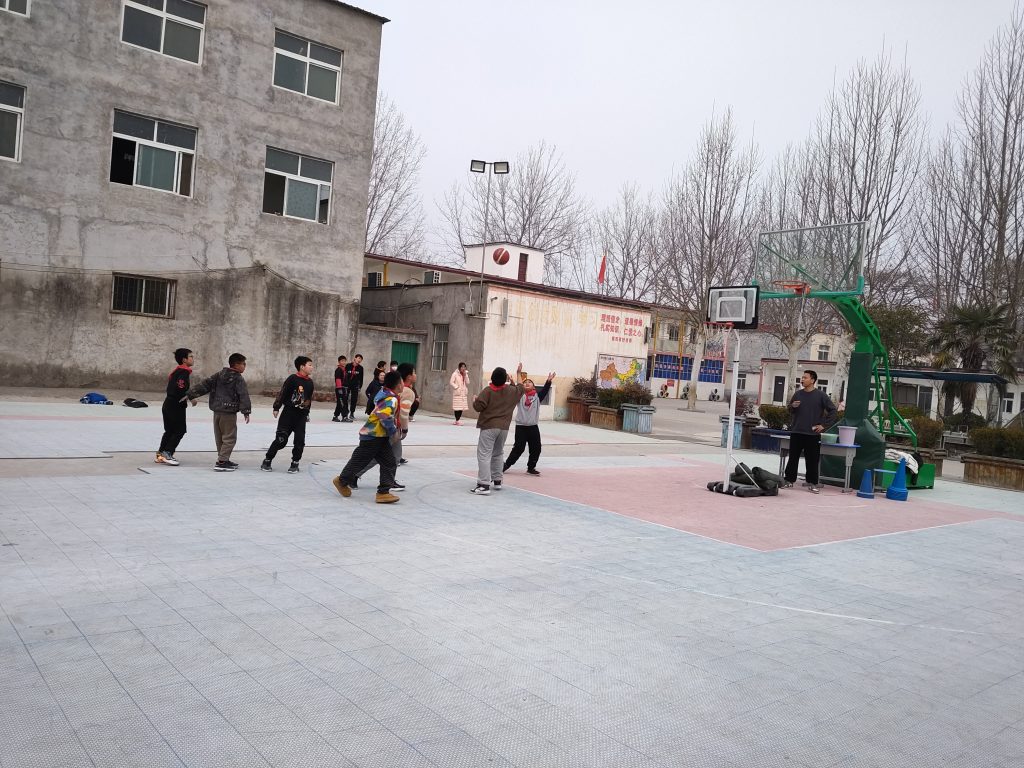 我运动我快乐，春暖花开动起来——保合寨小学第二届春季运动会