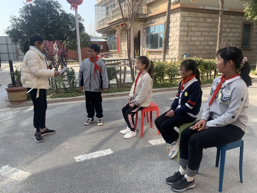 保合寨小学学雷锋系列活动（二）——走进敬老院，尊老敬老