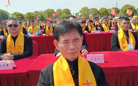 家国情怀筑真情——记吴立兴先生事迹之