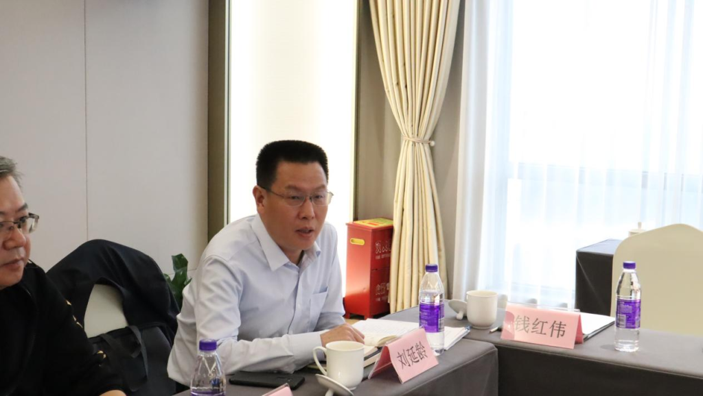 郑州市政府，河南省商务厅，中国欧洲经济技术合作协会联手打造，数字化赋能汽车产业发展出海论坛，2023年5月9日闭门会议顺利召开