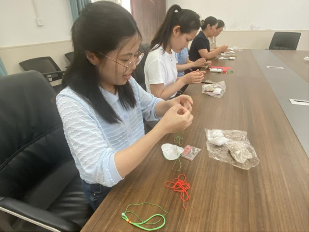 “粽”情端午，“香”亲相爱