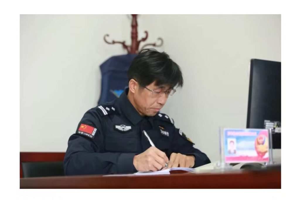 万年公安 • 风采录 | 张华：心存正义，坚定了当警察的心