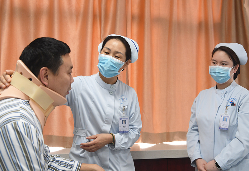 洛阳正骨”护士席世珍：平凡岗位上的卓越追求者
