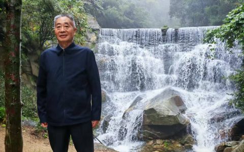 坚定文化自信   走书法之正道