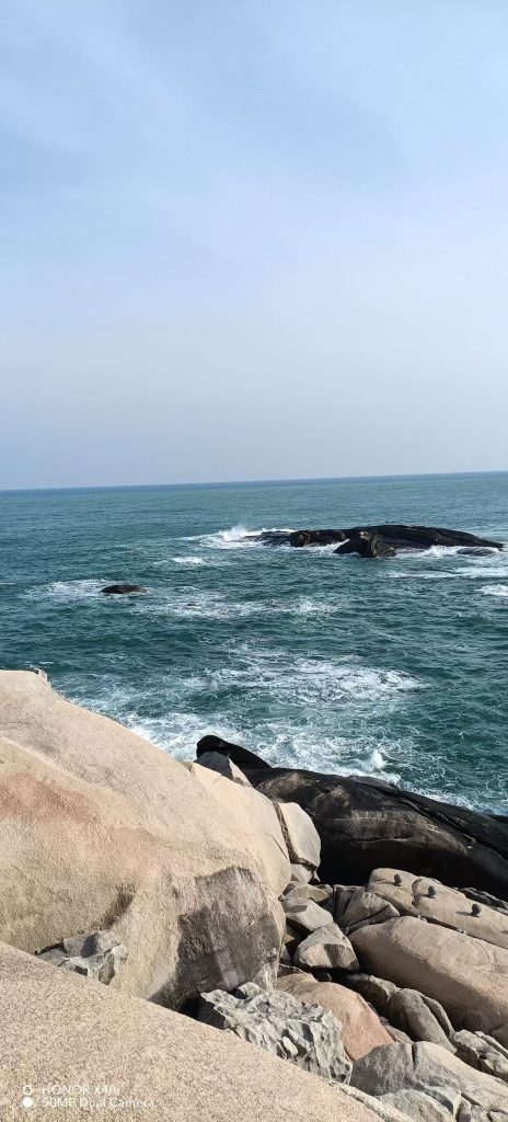 文昌石头公园观涛