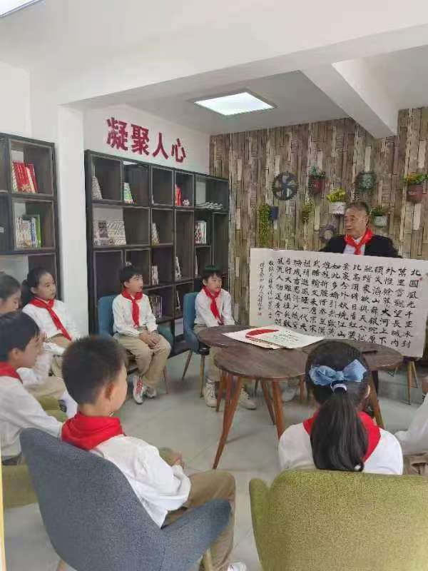 任桂林一一基层文化工作者的生动标杆