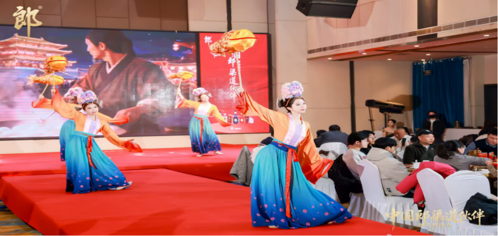商户聚原阳    神采启新程