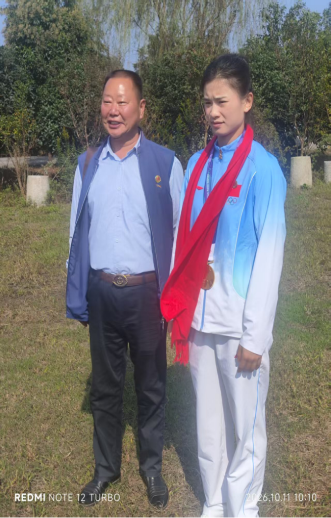 鹿岭秋盛 德耀江淮